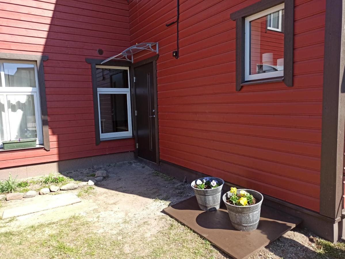 Sand Star Apartment Пярну Экстерьер фото